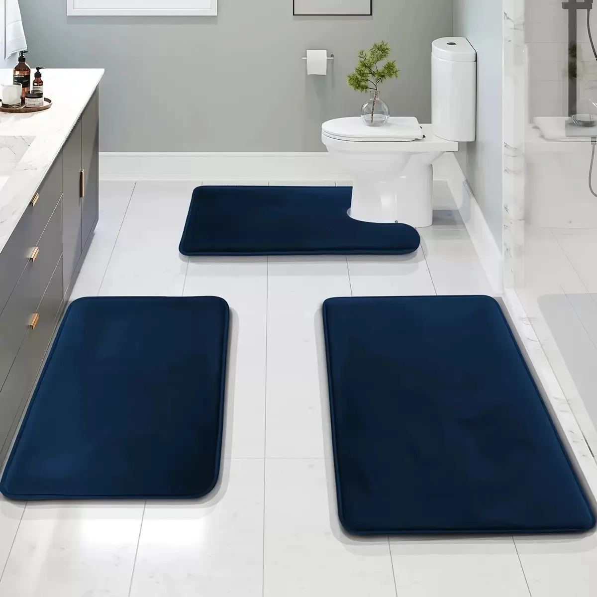 

Three Piece Toilet, Bath Floor Mat, Shower Mat, Bath Absorbent Mat, Non Slip Carpet, Soft and Comfortable, Laundry Room.