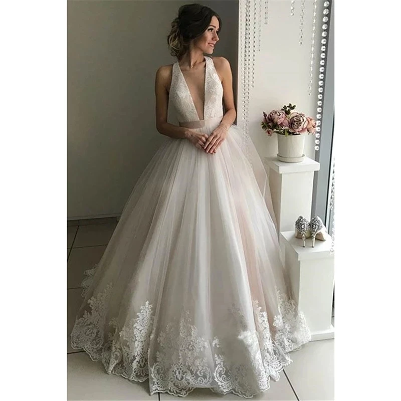 

ANGELSBRIDEP Deep V-Neck Wedding Dresses Vestido De Noiva Sexy Backless Applique Bottom Court Train Formal Bride Dress Plus Size