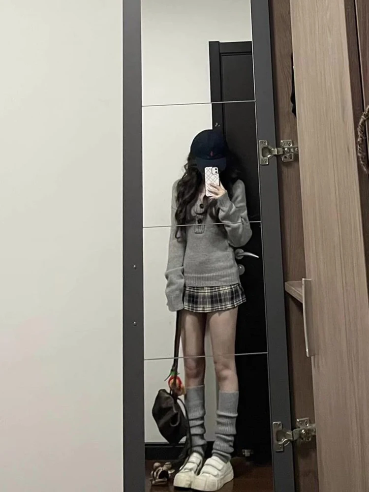 Y2k رمادي الخامس الرقبة البلوزات Mujer 2025 الخريف الشتاء جديد بلوفر مغزول موضة سليم صالح كم طويل للنساء #4