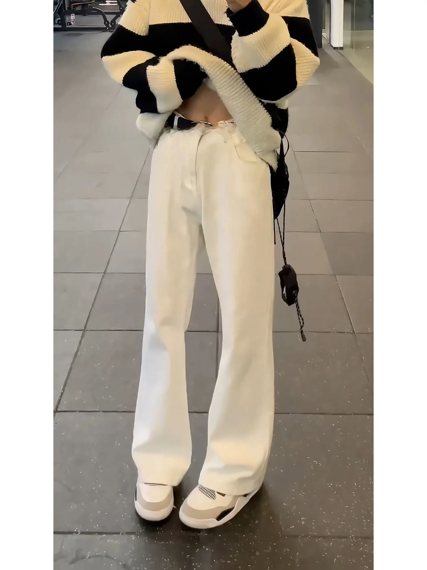 

Белые эластичные джинсы с подкладкой, расклешенные, мужские, осенне-зимние, в американском стиле High Street, облегающие, прямые, длинные брюки