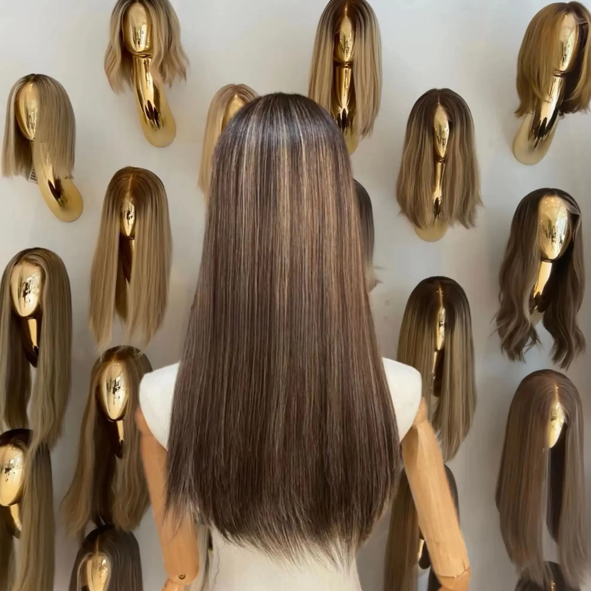 

22 Inches Ombre Light Chestnut Brown Synthetic Lace Frontal Wigs Natural Straight Soft Middle Parting Glueless Wigs For Women