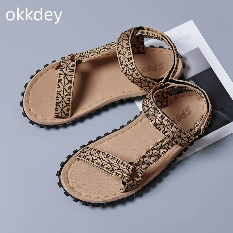 Sandals for Men Casual Comfortable Outdoor Beach Breathable Open Toe Lightweight Non-slip Men Flats Sandals New In Spring Summer