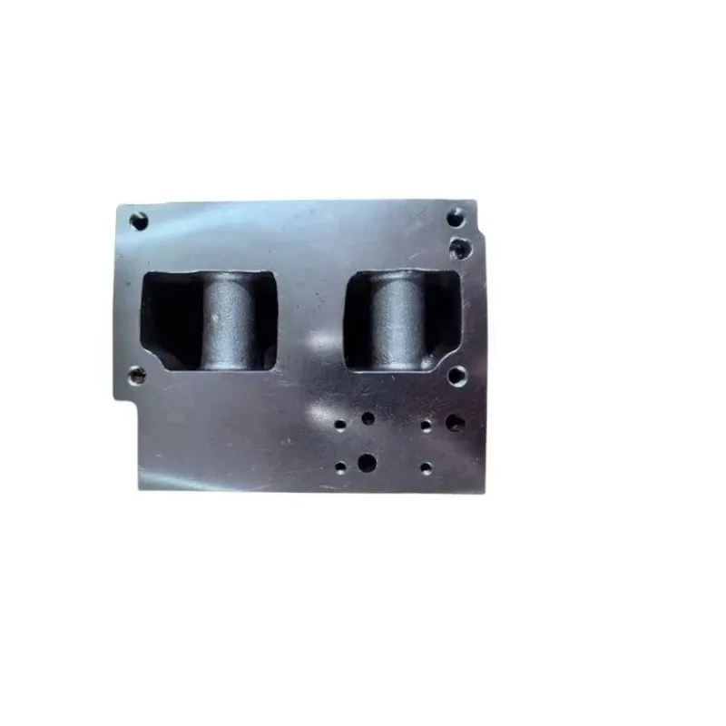 QSK60 Cylinder Head Assy 5371844 5538438 3641565 4313888 for Vessel Marine Engine