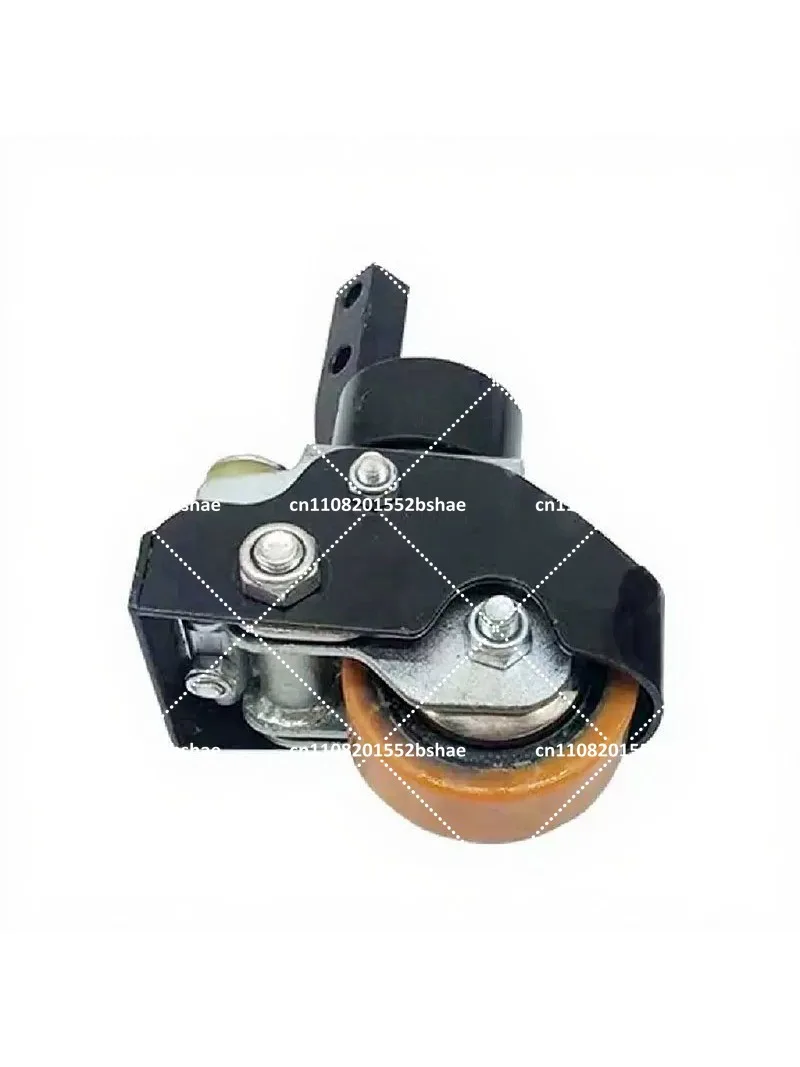 PTE15N electric forklift auxiliary wheel, complete with steering balance wheel bracket assembly and supporting accessories