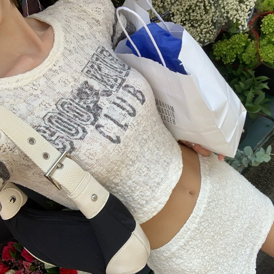 Verão novo americano retro carta impressão sexy ort renda camiseta ajuste apertado feminino commute sle padrão criativo umidade ng