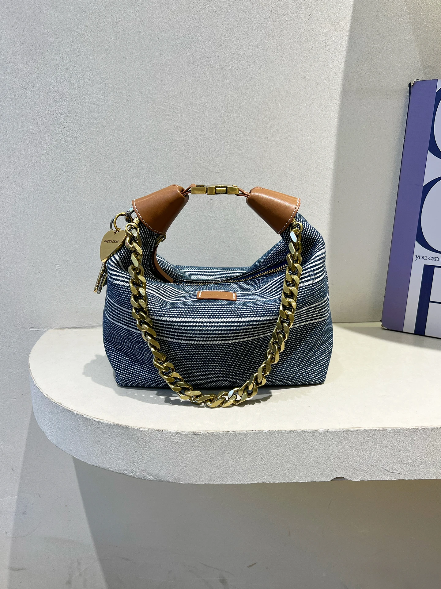 borsa-a-tracolla-in-tela-a-righe-masha-fashion-da-donna-nuovo-stile-2026-a-forma-di-dumpling-borsa-porta-pranzo-con-tracolla-rimovibile