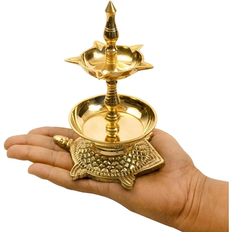 Vertical brass metal modern art oil lamp high-quality gifts