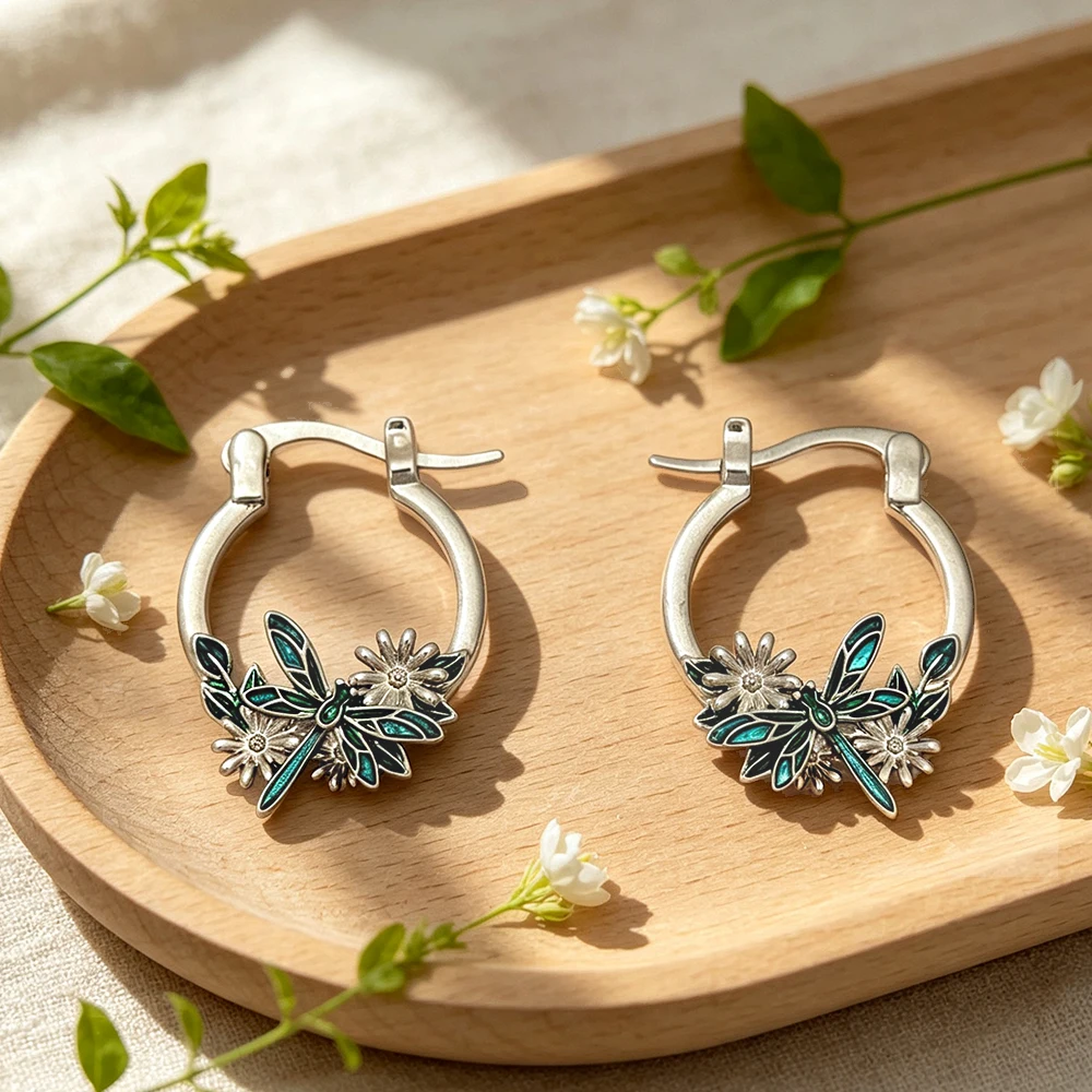 Forest-Style Oil-Drip Earrings, Cute Raccoon Wreath Earrings, Fresh Dragonfly Flower Earrings for Women