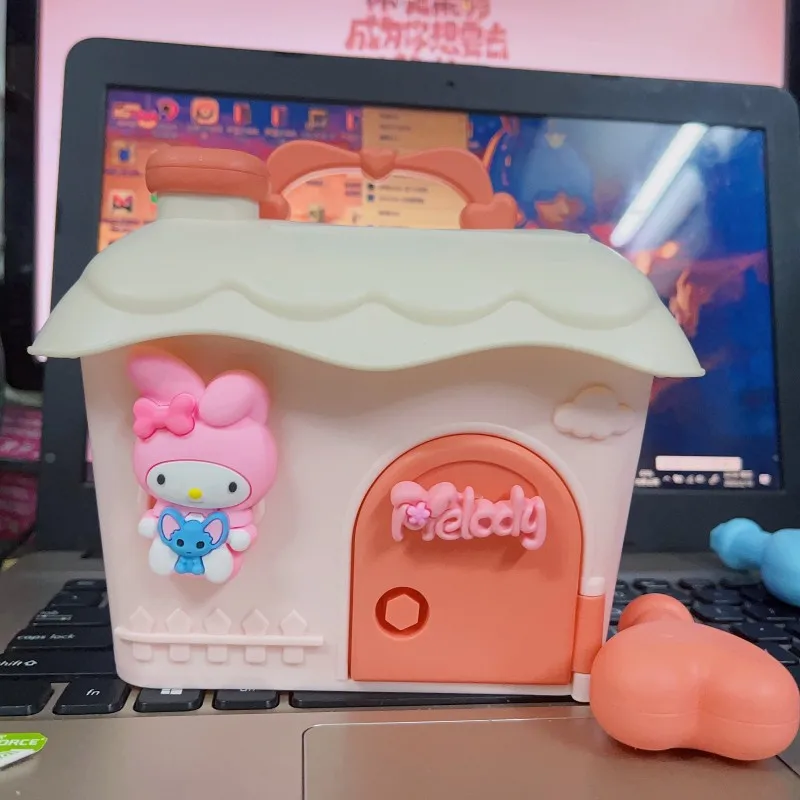 Kawaii Sanrio celengan Hello Kitty My Melody Cinnamoroll kartun celengan rumah bentuk kotak penyimpanan atas meja hadiah ulang tahun anak perempuan