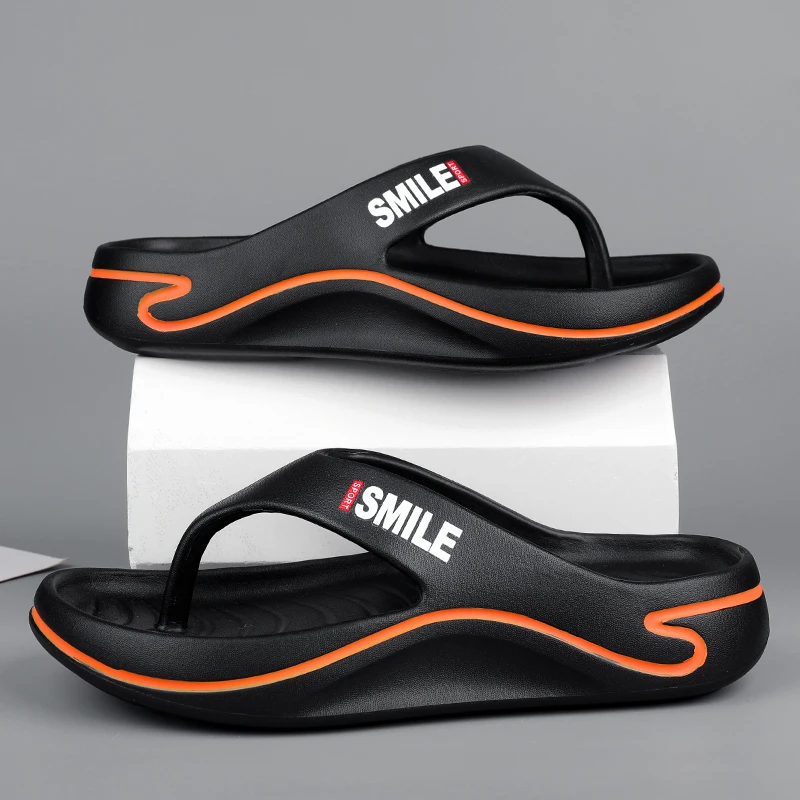 

2025 Summer Man Slippers Soft Bottom Slides Non-slip Thick Soled Men's Slippers Flip Flops Indoor Outdoor Beach Sandals