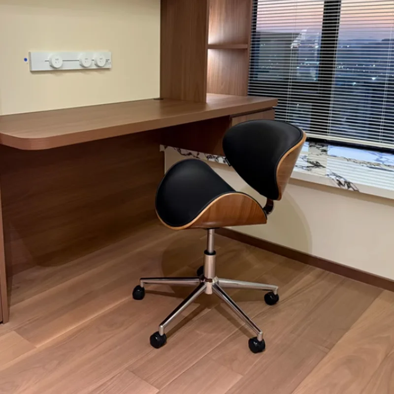 Luxury Ergonomic Office Chair Leather Salon Desk Rolling Designer Office Chair Bedroom Nordic Computer Stoel Trendy Furniture
