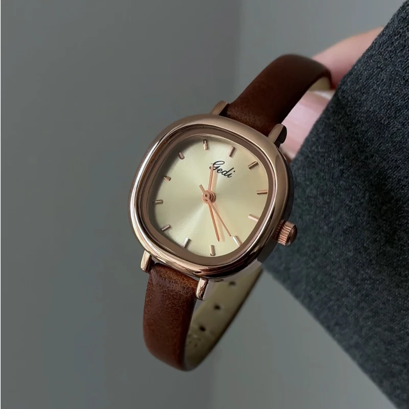 X-Brand Women'S Luxury WatchStudent StyleLeather StrapSimple Small Dial, Quartz Wristwatch For Women, A Perfect Gift For Ladies.