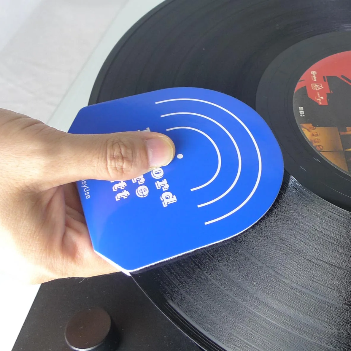 Vinyl Record LP Disc Extractor Record Cleaning and Protection Pad 2-Pack Fingerprint-Free