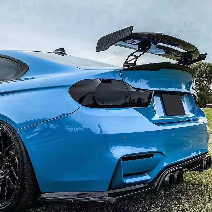 

Carbon Fiber Universal Rear Wing Tunk Spoiler for BMW M2 M3 M4 M5 F87 F80 F82 F90 MAD Style GT Wing Rear Boot Spoiler Auto Parts