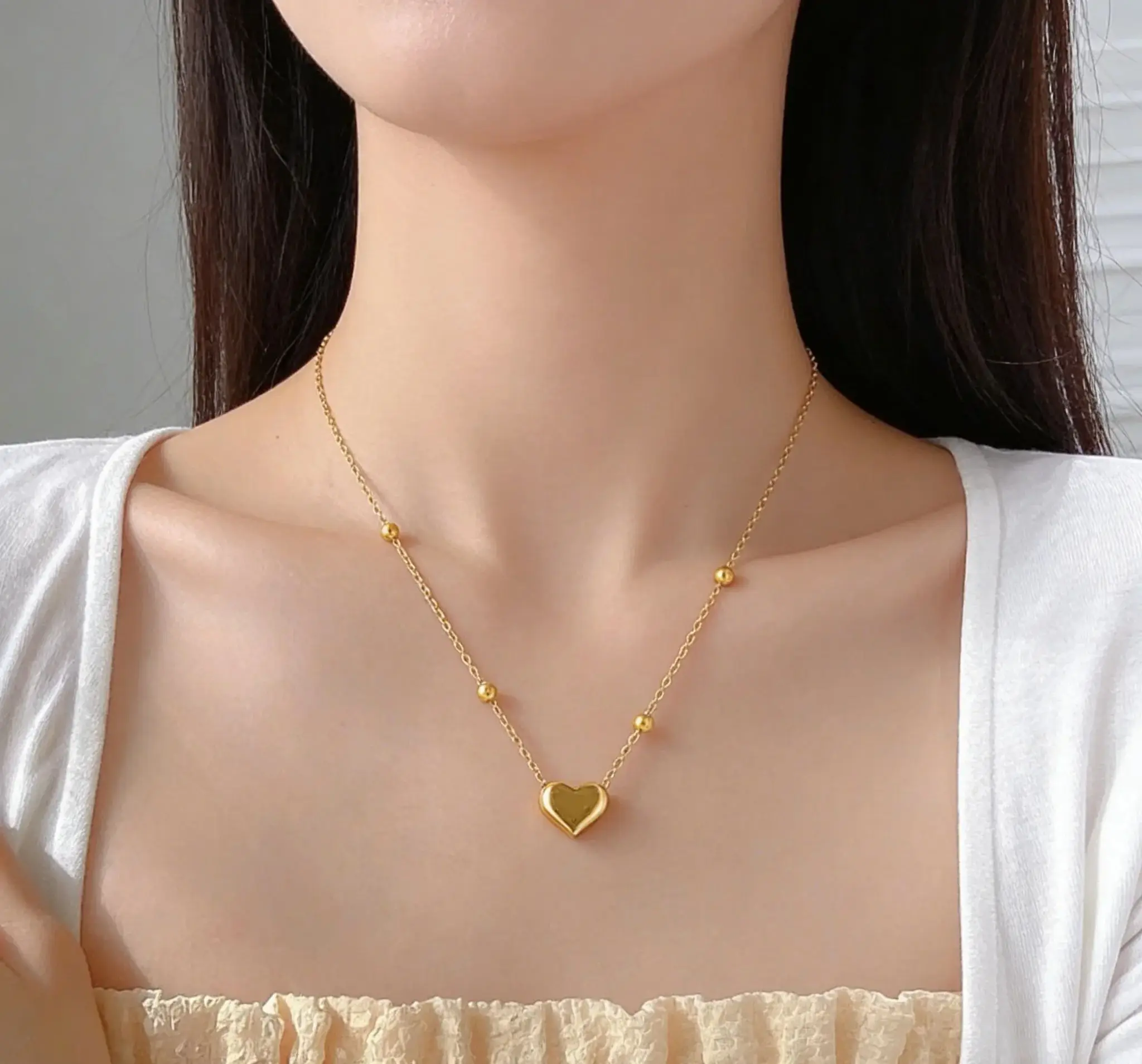 

Classic Stainless Steel Heart Love Jewelry Set for Women Fashion Accessory Non-Fading Love Necklace And Bracelets