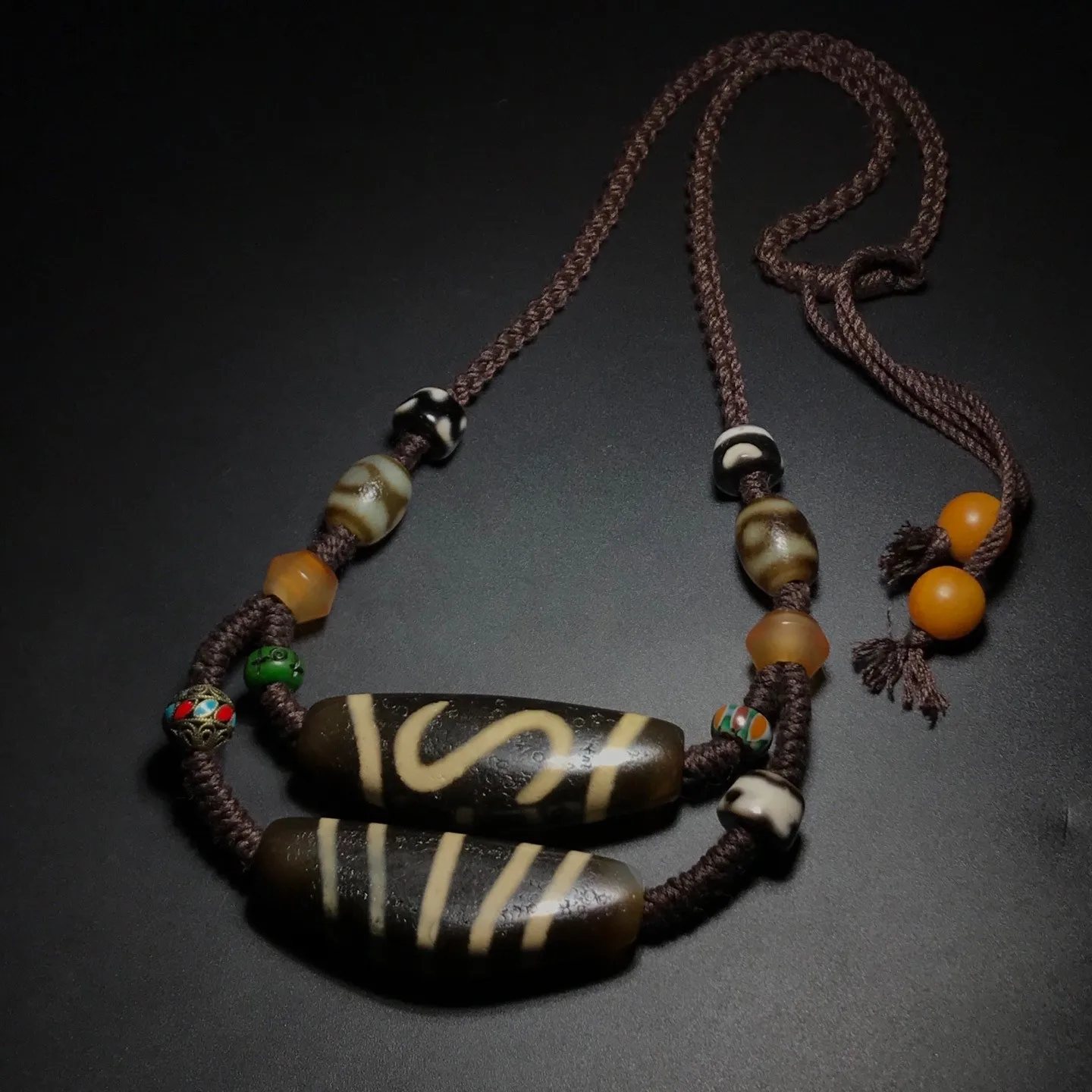 Tibetan Old Agate Dzi Money Hook&Lines Beads Amulet Necklace J0326