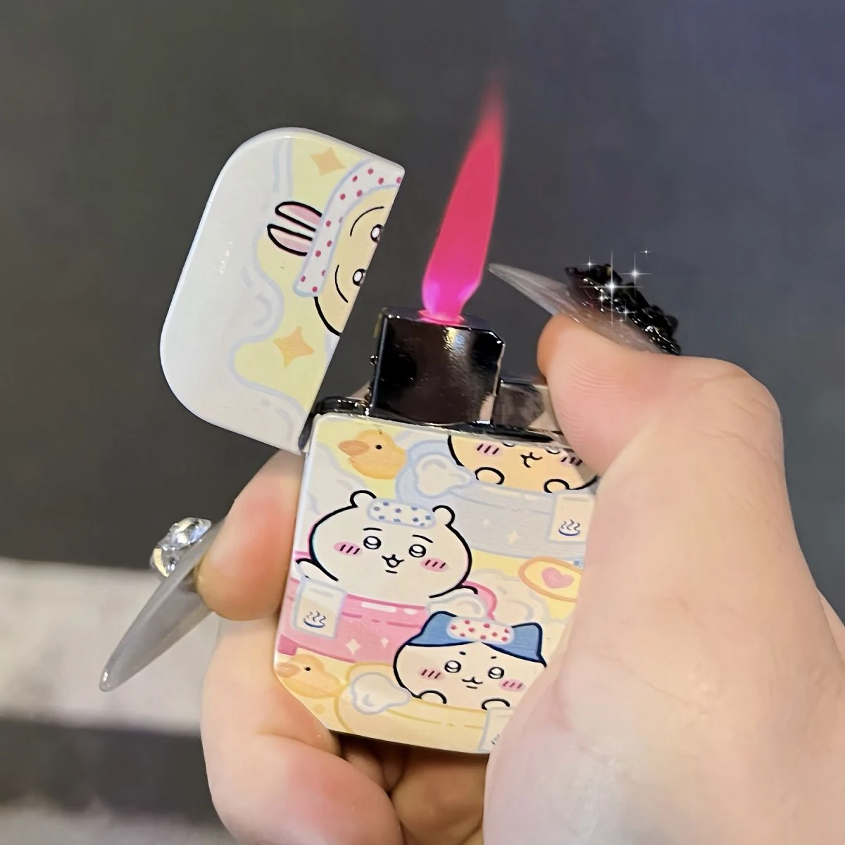 New Kawaii Cartoon Chiikawa Windproof Metal Gas Lighter Original Fresh Cute Chiikawa Usagi Lighters , Cigarette Accessories