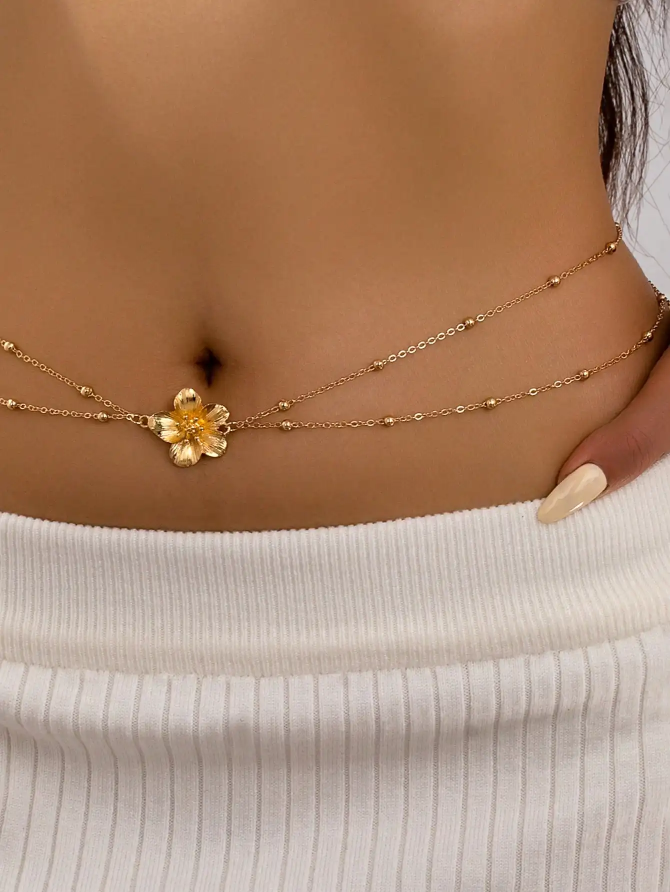

1pc Women's Waist Chain, Gold Metal Five-Leaf Flower Shaped Beaded Chain, Sexy Waist Chain, Elegant Charm, Suitable For Beach, Bikini Accessory (Beads Random)