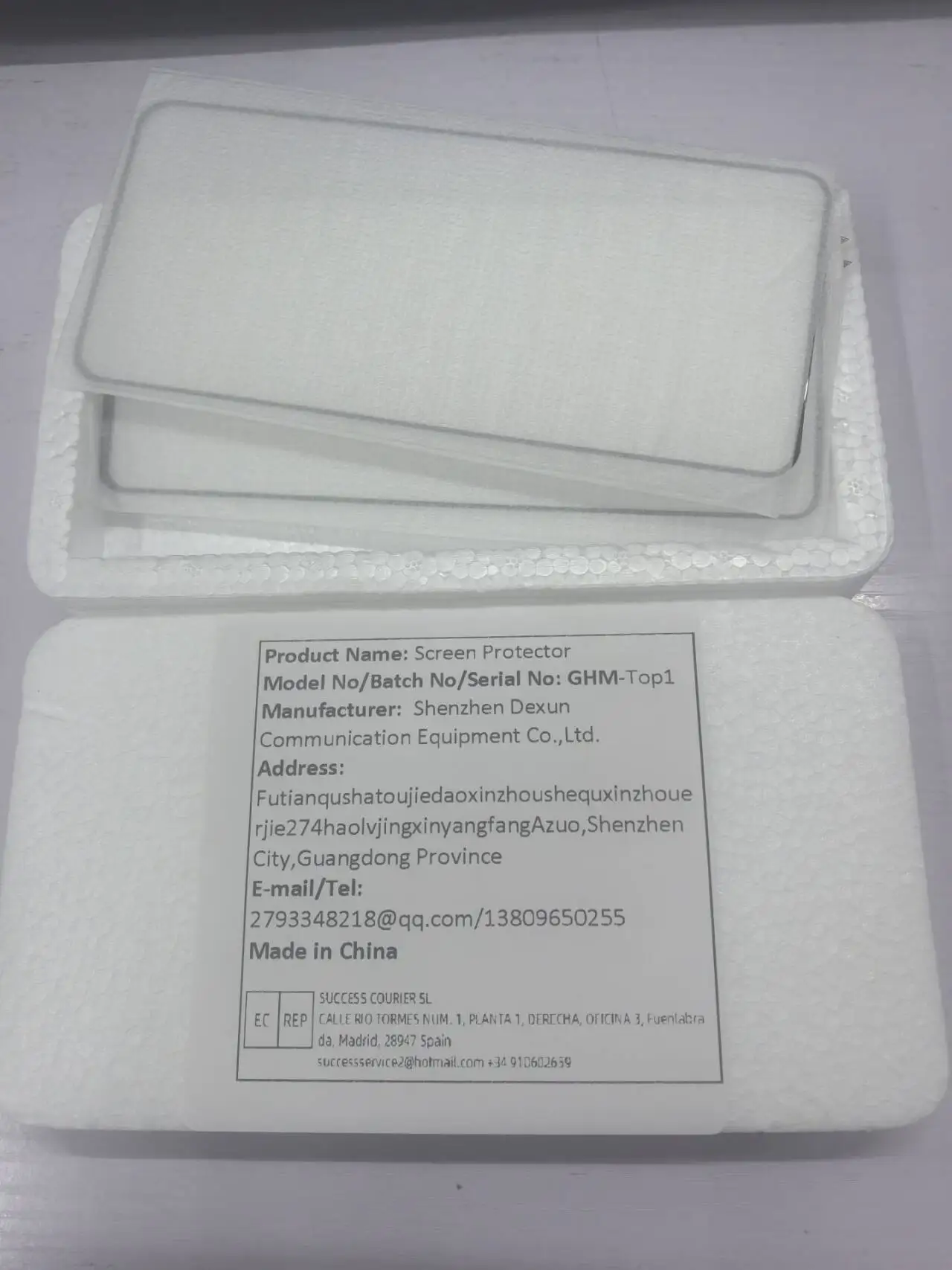 

Extra Fee tempered glass