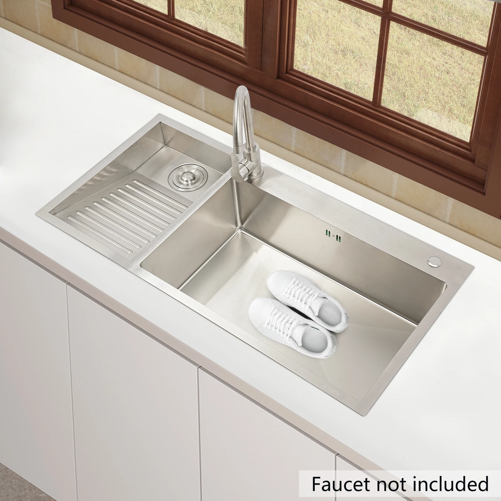 حوض غسيل مع حوض مطبخ من الفولاذ المقاوم للصدأ مع صنبور