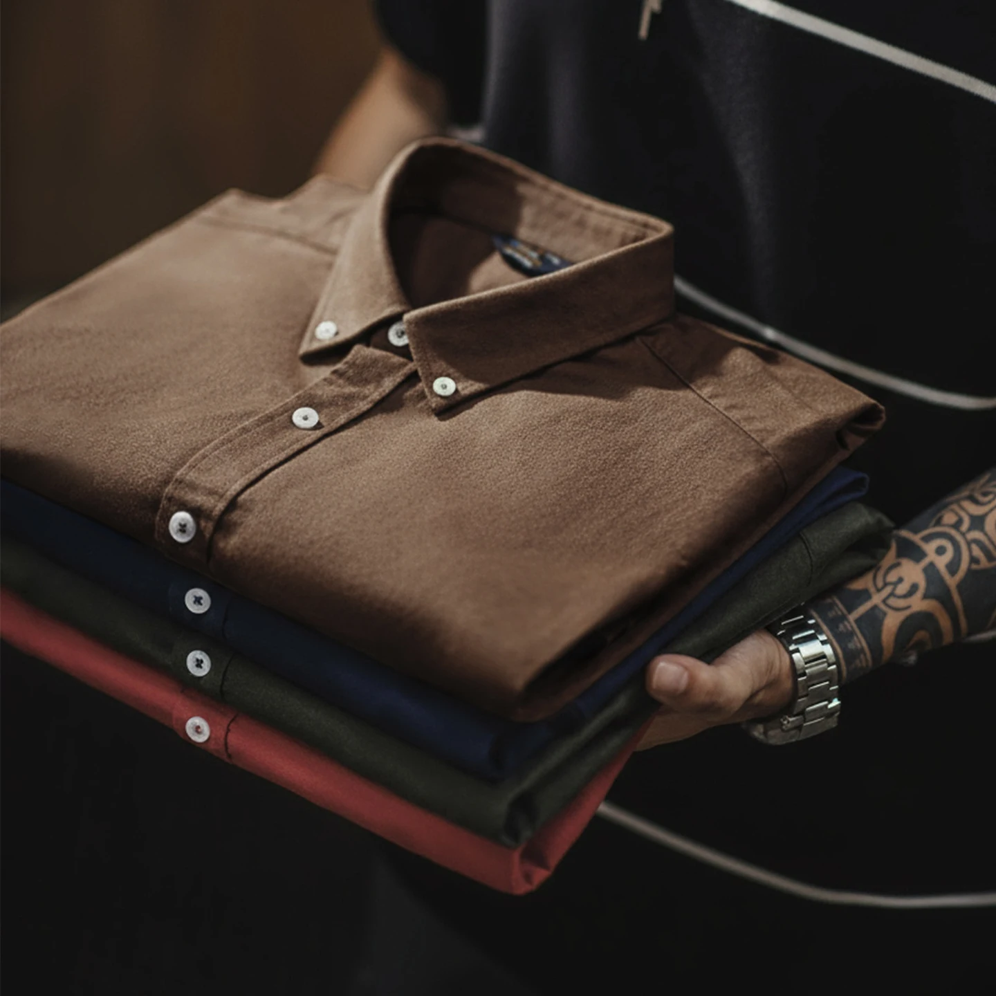 Maden خمر أكسفورد قميص الرجال نحى قميص قطني بكم طويل بلوزة واحدة الصدر بلون طبقات للخريف