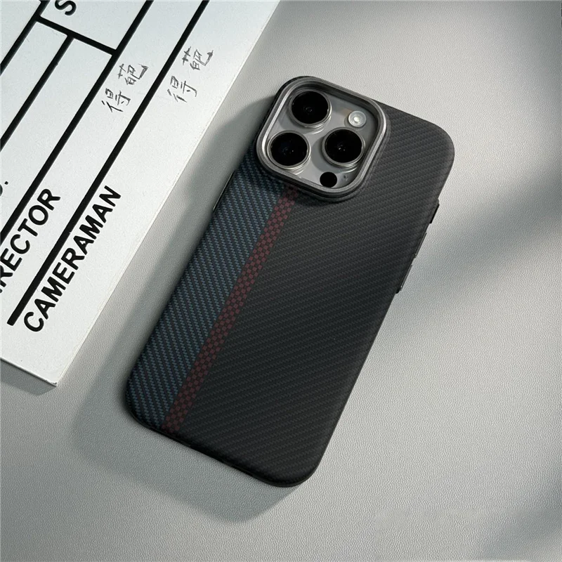 Geometric Carbon Fiber texture 3D Relief Magsafe case for iphone 13 15 14 pro 12pro 16 Pro Max Wireless Charging hard Case cover