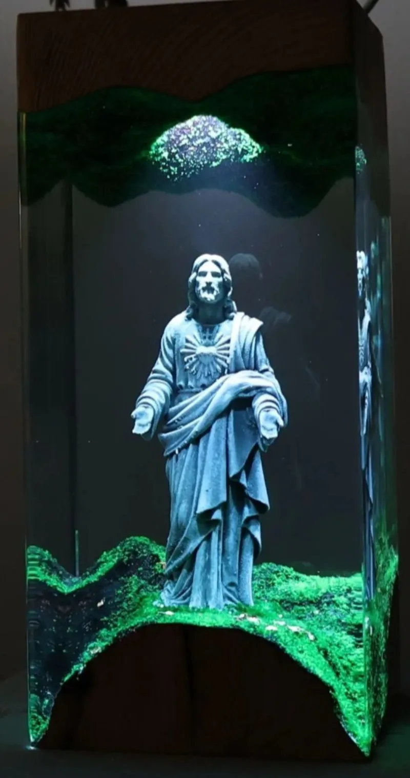 Saint Resin Luminous Jesus Statue, USB Religious Art Ornament, Prayer Decor for Bedroom Desktop Home Collection Gift