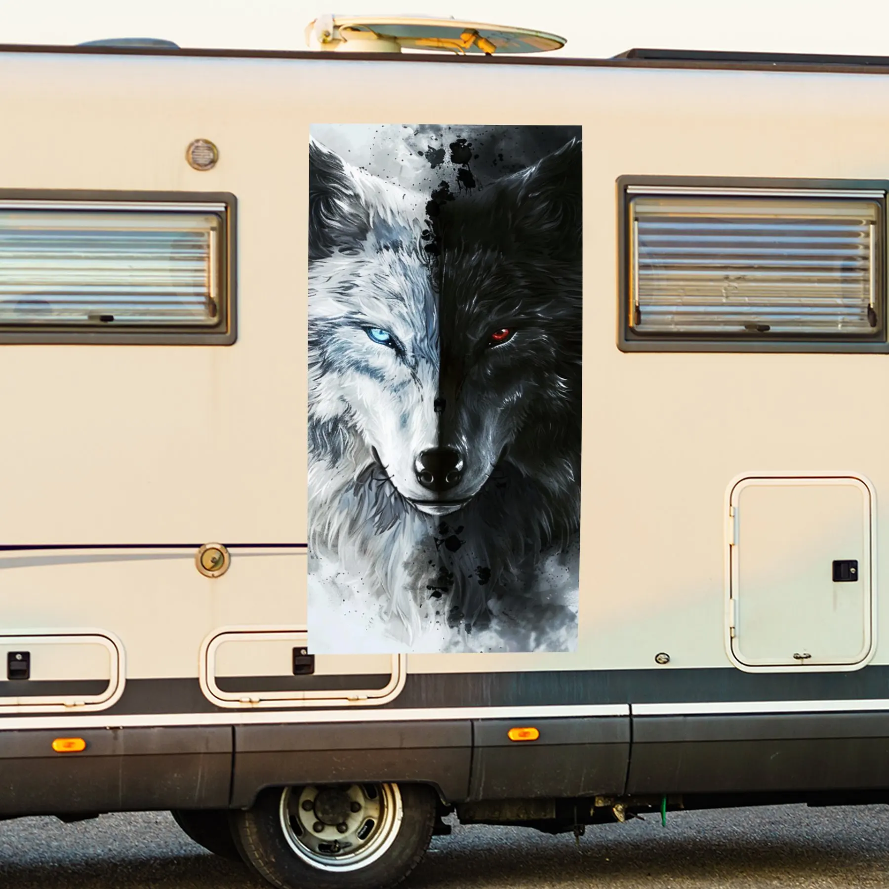 

Двухцветная автомобильная наклейка с головой волка, виниловая наклейка для двери автомобиля на колесах, водонепроницаемая самоклеящаяся виниловая наклейка по бокам R