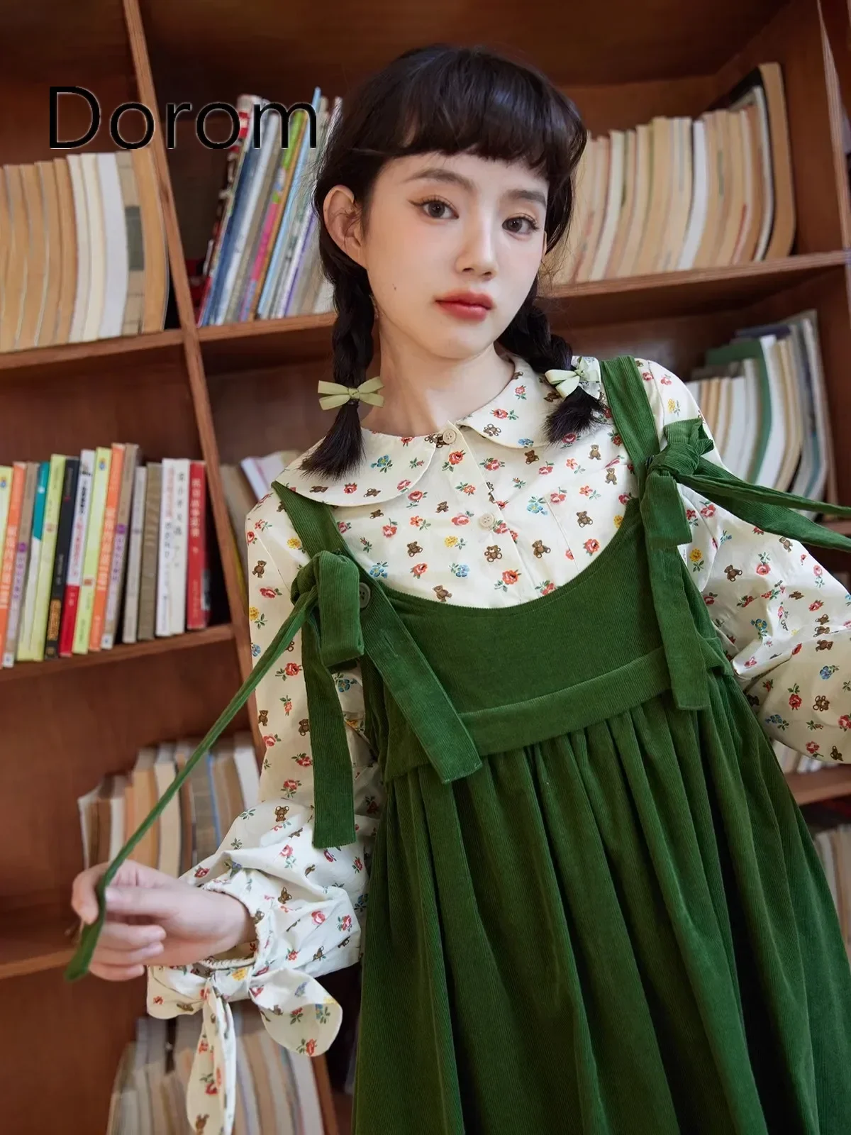 Vintage Green Corduroy Suspender Dress Women Japanese Kawaii Lolita Doll Collar Shirt Dress Set Lace-up High Waist Party Vestido