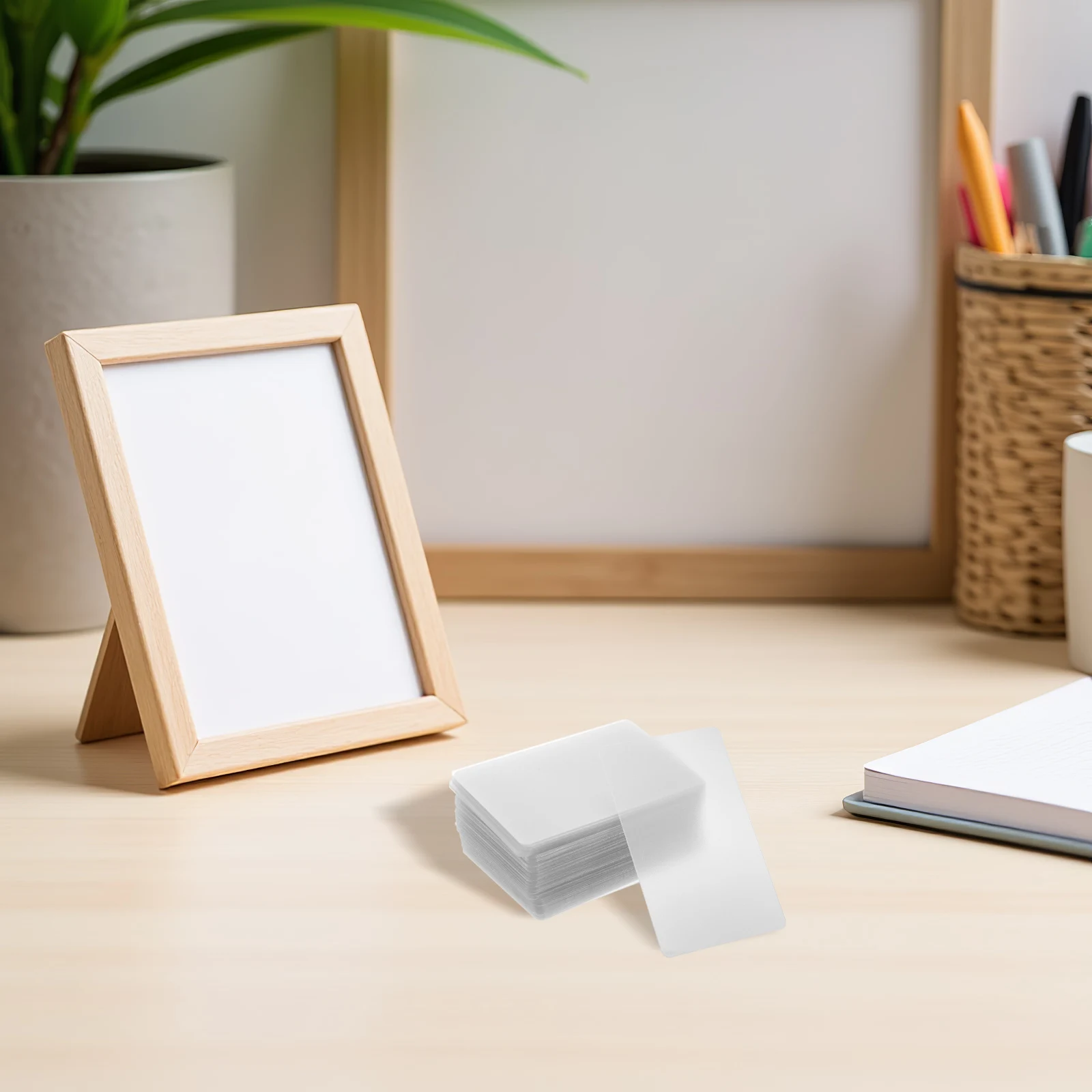 

200Pcs Cell Phone Pry Tool Kit Ultra-Thin Plastic Opening Cards for Phone LCD Screen Separation Repair Disassembly Professional