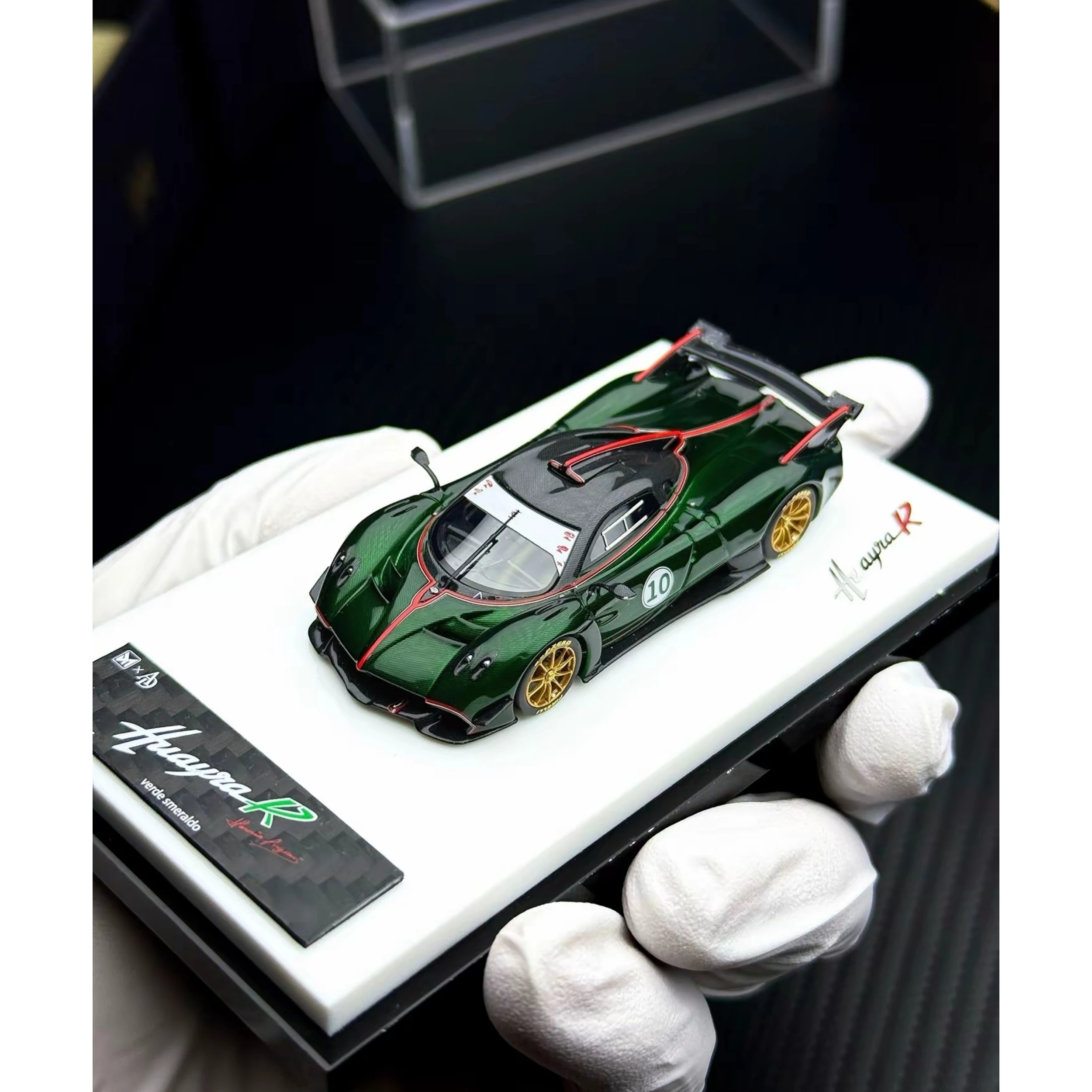 

DMY&AD 1/64 HUAYRA R Коллекционная модель автомобиля из литой смолы, ограниченная серия