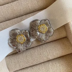 CAOSHI Aesthetic Flower Stud Earrings Female Engagement Ceremony Party Brilliant Zirconia Jewelry Delicate Design Accessories