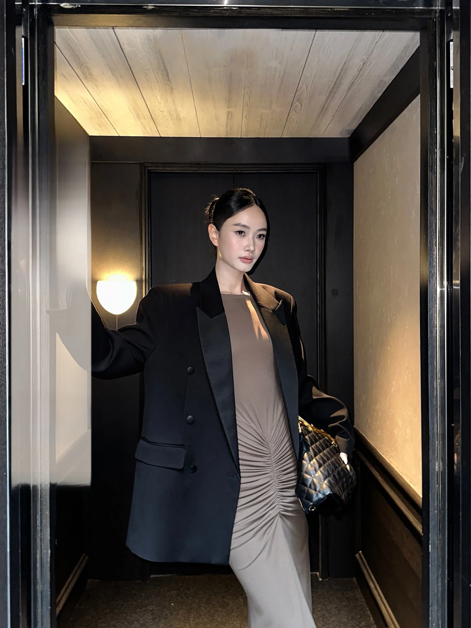 

Повседневный элегантный женский костюм Venuii: свободный топ и пиджак из полиэстера с длинными рукавами, новинка осени