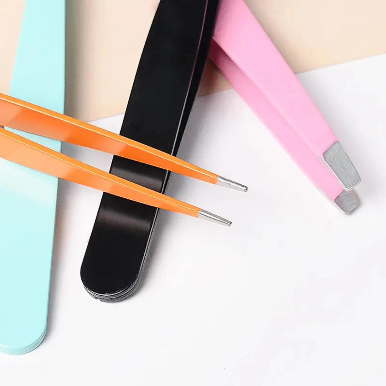 Set di clip per sopracciglia multiuso in acciaio inossidabile colorato e set di strumenti per il trucco per la modellatura di precisione dei capelli - Eyebr professionale