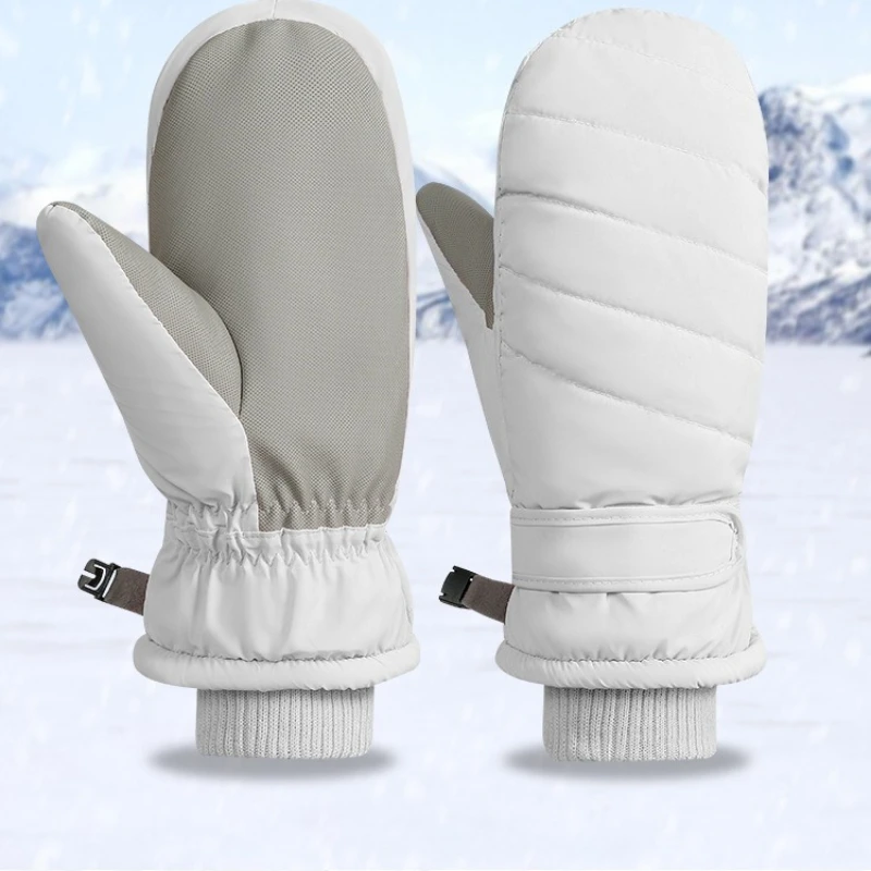 

Thermal Ski Gloves, High Quality Anti-Slip Winter Gloves with Five-Finger Coverage, Adjustable Wrist Strap, Cold Weather Gloves
