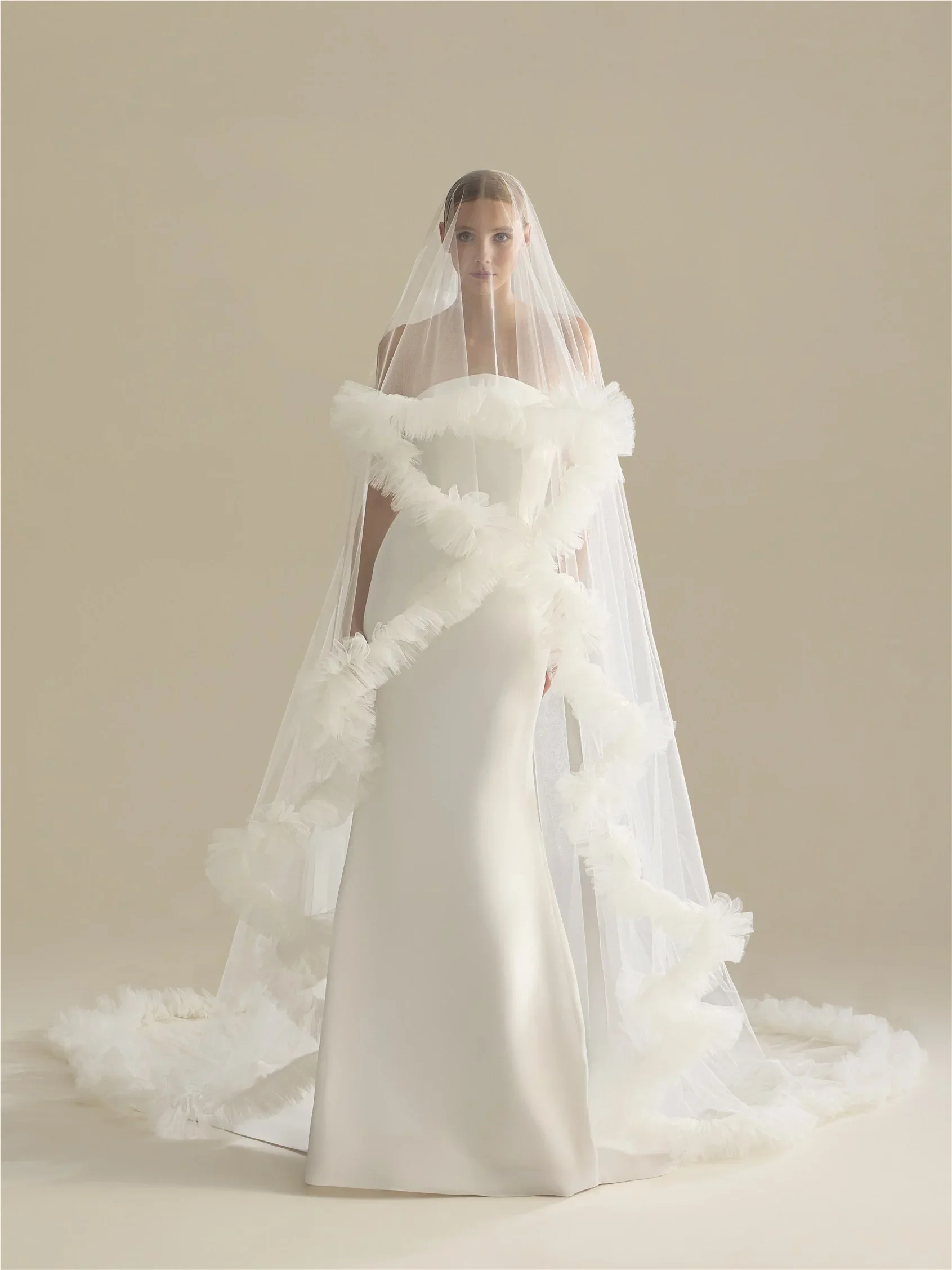 3m Rüschen Hochzeitsschleier Kathedralschleier Einlagiger Brautschleier Braut-Kopfschmuck Damen Braut-Accessoires