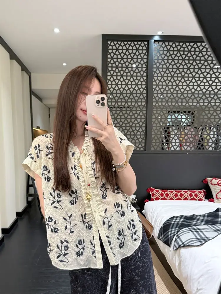 

Женская блузка с цветными блоками и вышивкой, свободного кроя, с оборками, новинка лета 2026, универсальный и модный топ