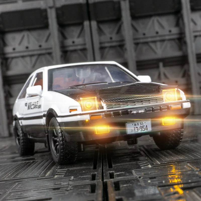 1: 30 simulation Toyota AE86 alloy car model, doors and engine hood, trunk can be opened has sound and lighting functions