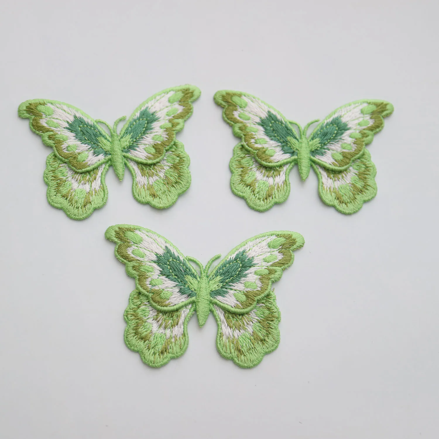 3pc/lot butterfly embroidery patches for clothing DIY animal embroidered parches appliques for jackets decoration parch ropa