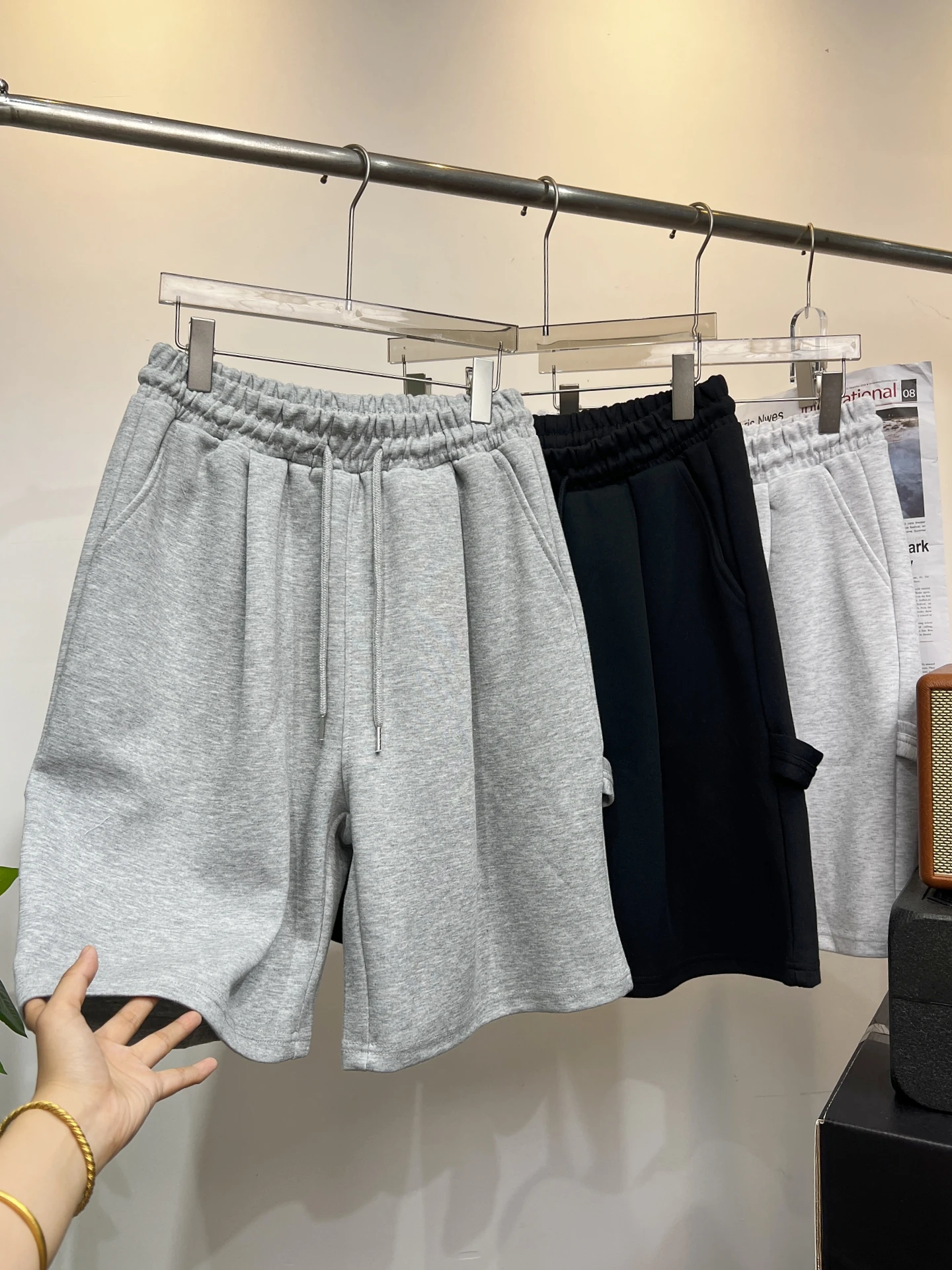 

Retro American Waed Spor Casual Men's Five-Quarter orts Straight Leg Faion Urban Summer Pure Color Single Pleat