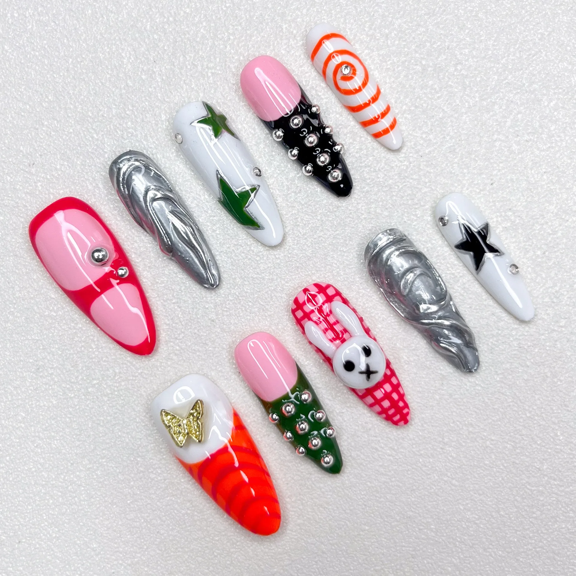 New 3D Embossed Series Nail Art Golden Bow Rabbit Hand Painted Series Nail Art False Nail Mandarin Duck Series Pentagram Shape