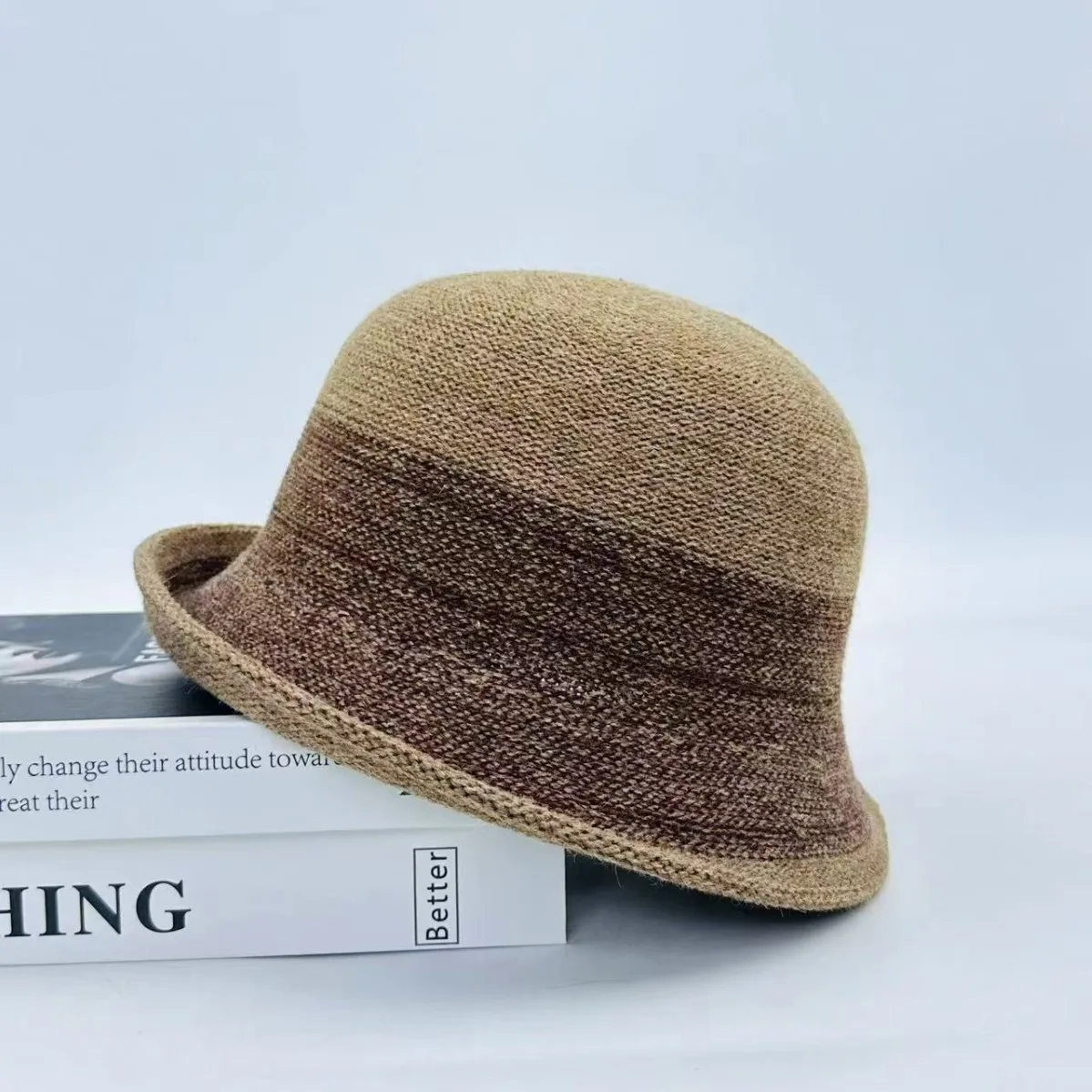 Herbst und Winter neue elegante gekräuselte Zylinder Frühling und Herbst warme Strickmütze weiblichen Stil elegante und stilvolle kleine Hut