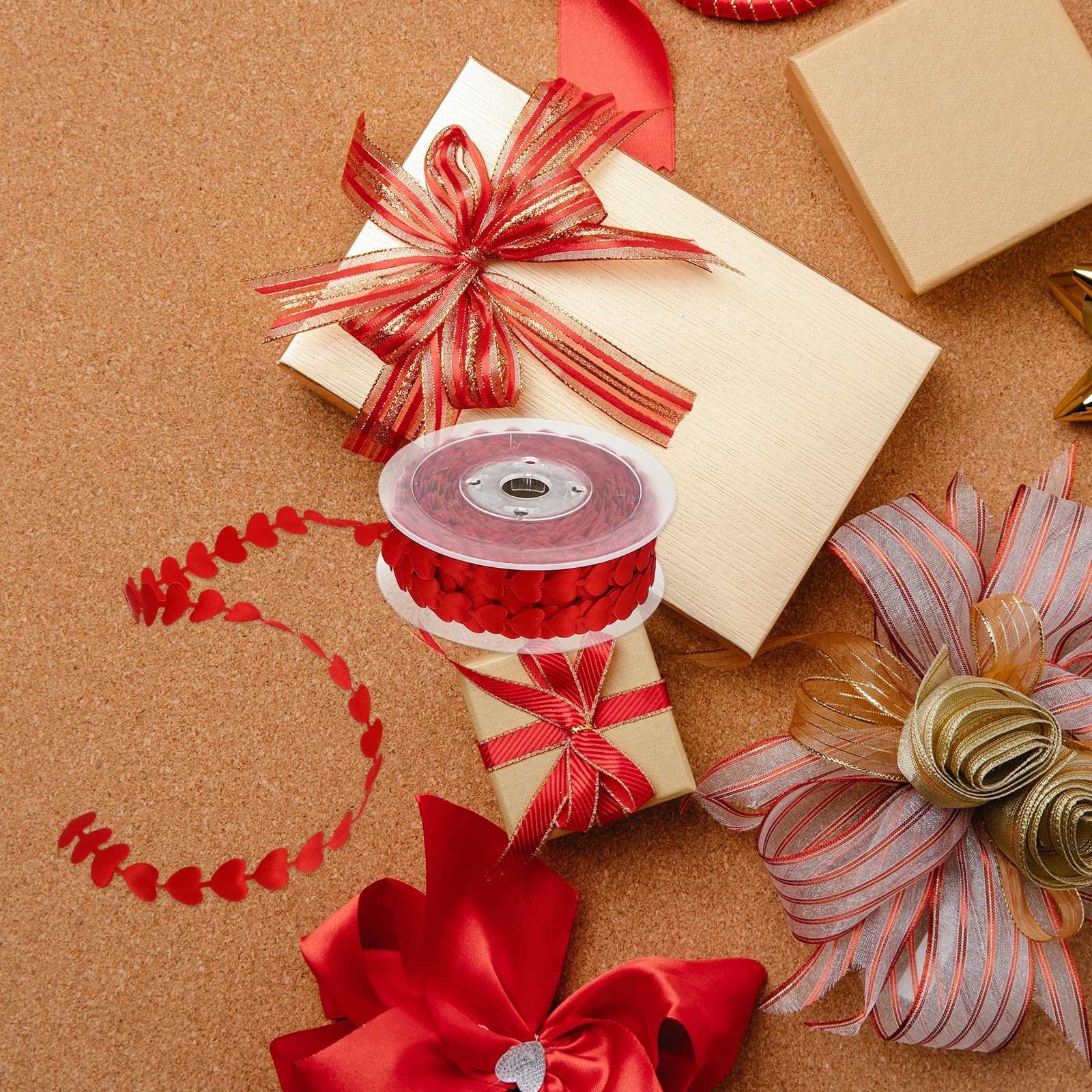 

Polyester Ribbon for DIY Home Decor Valentine's Day Gift Wrapping Heart Shaped Long Ribbon Sewing Craft Supplies Packaging Tapes