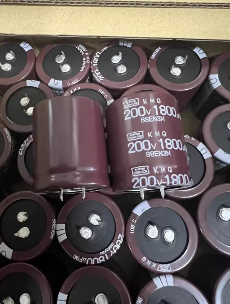 

4pcs/lot Nippon NIPPON electrolytic capacitor 200V 1800UF 35x40 KMQ 105 degrees free shipping
