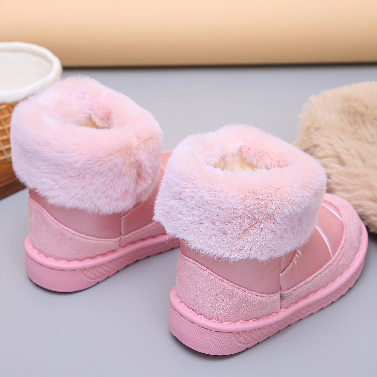 A Pair of Pink Fleece-Lined, Soft and Comfortable Rainproof Fabric Cute Girls' Snow Boots