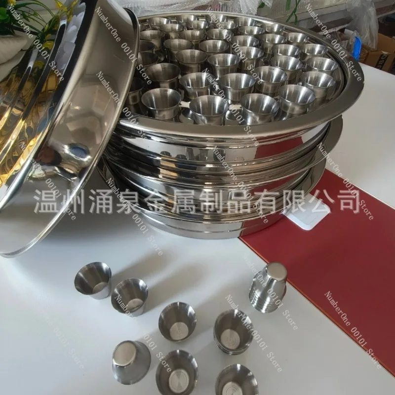 The 72-hole plate set can be stacked and matched, which is convenient for storing 304 steel 72-hole plate utensils in stock.