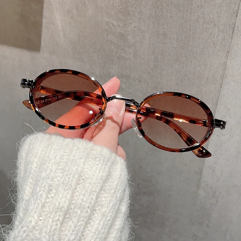 

Small Oval Frame Retro Sunglasses Luxury Metal Designer Shades Women's Trendy Fashion Brand Leopard Beach Sun Glasses for Lady