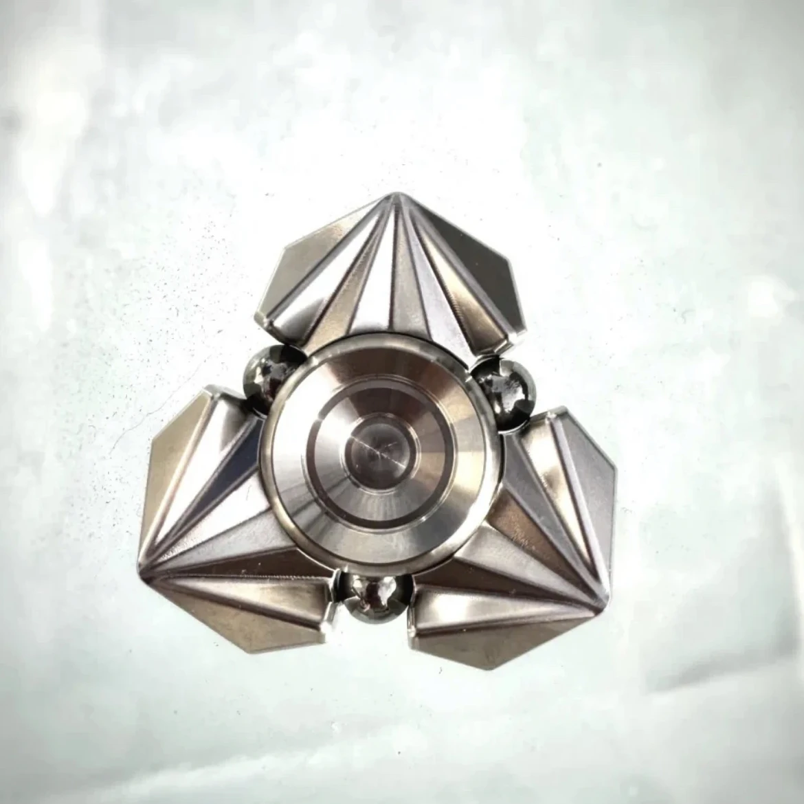 Crossbones Metall Fidget Spinner Slider EDC Spielzeug Anti Stress Sensorische ADHS Zappeln Spielzeug Lager Stille Langlebig Spin