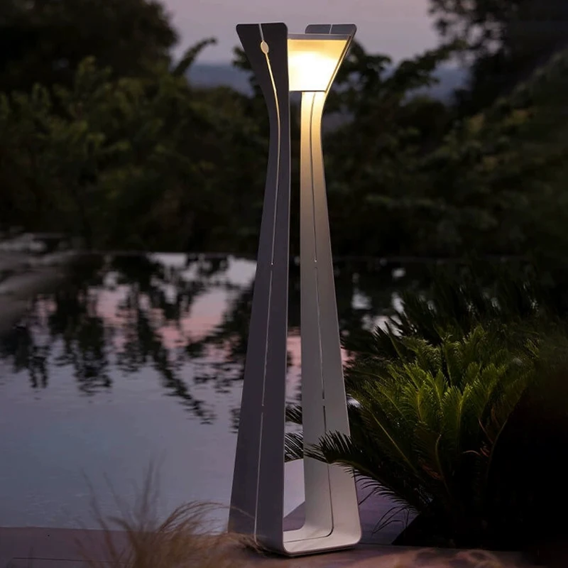 Modern Simple Outdoor Waterproof Lawn Lamp with Tempered Glass and Stainless Steel Body for Park and Garden Lighting