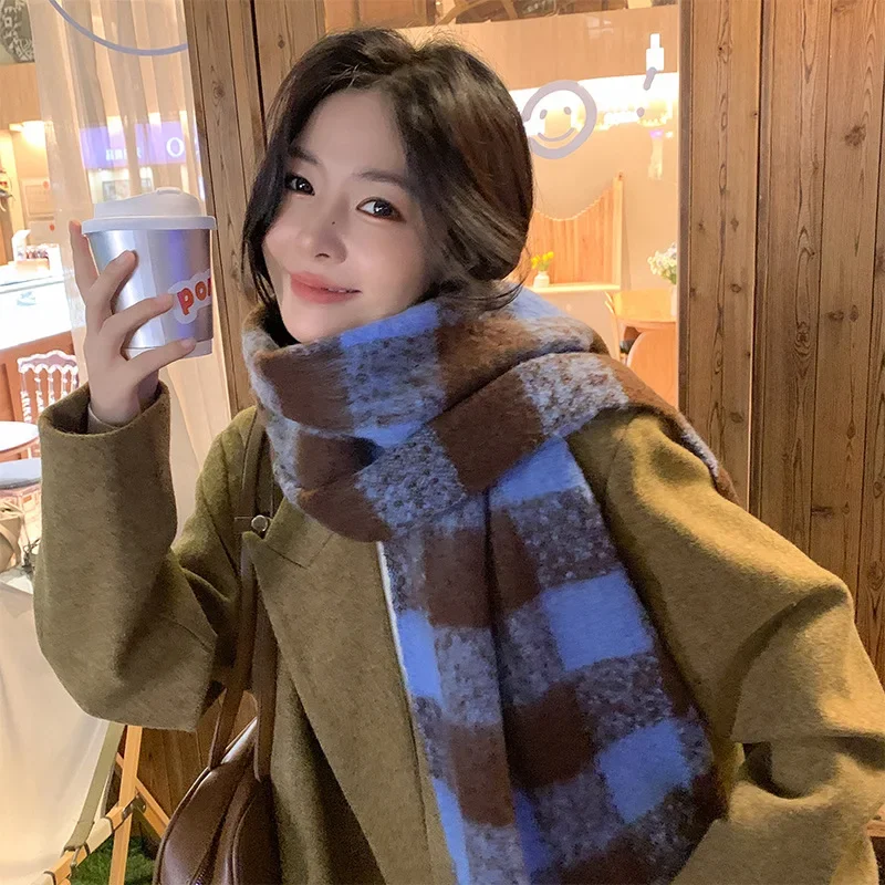 

2025 New Style Plaid Scarf for Women, Warm and Soft Thickened Scarf for Autumn and Winter, Dual-use for Students, High-quality S